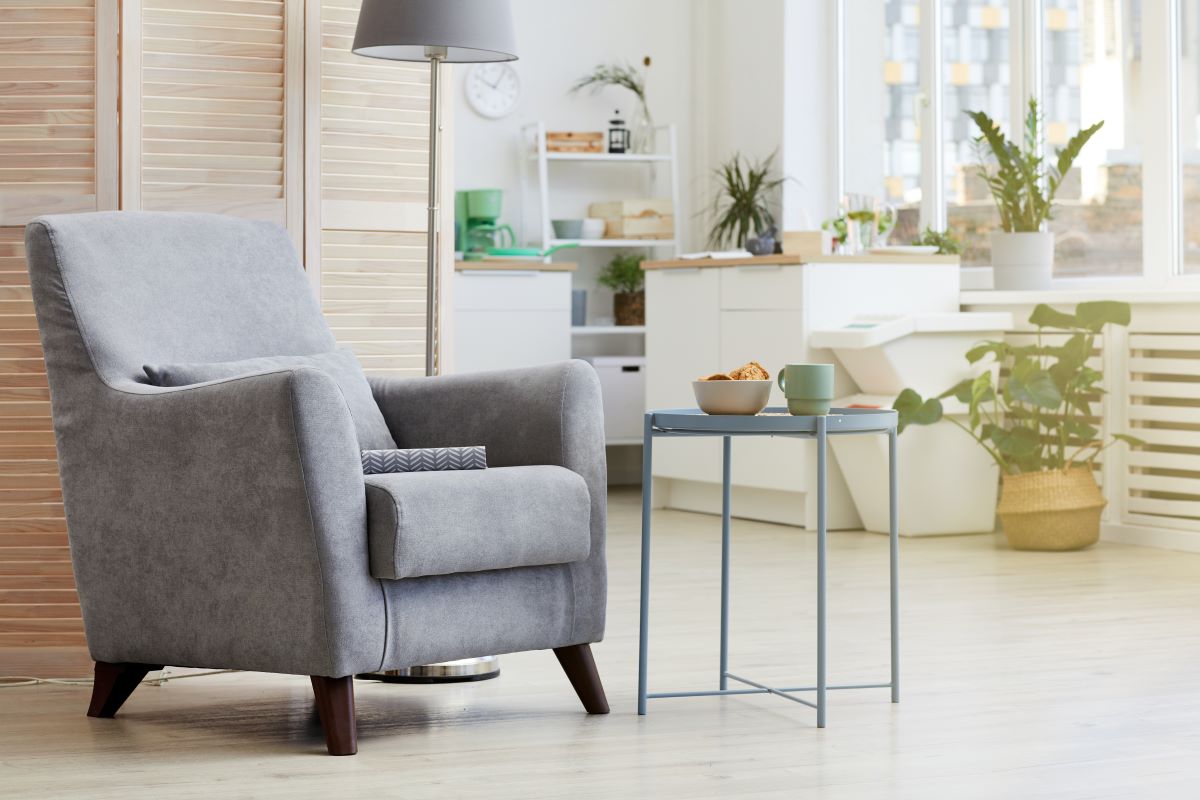 Nowoczesne fotele do salonu – funkcjonalność i estetyka w jednym